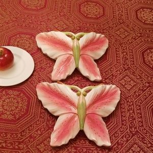 Nwt, Pacific Rim ceramics wall organizers/planters